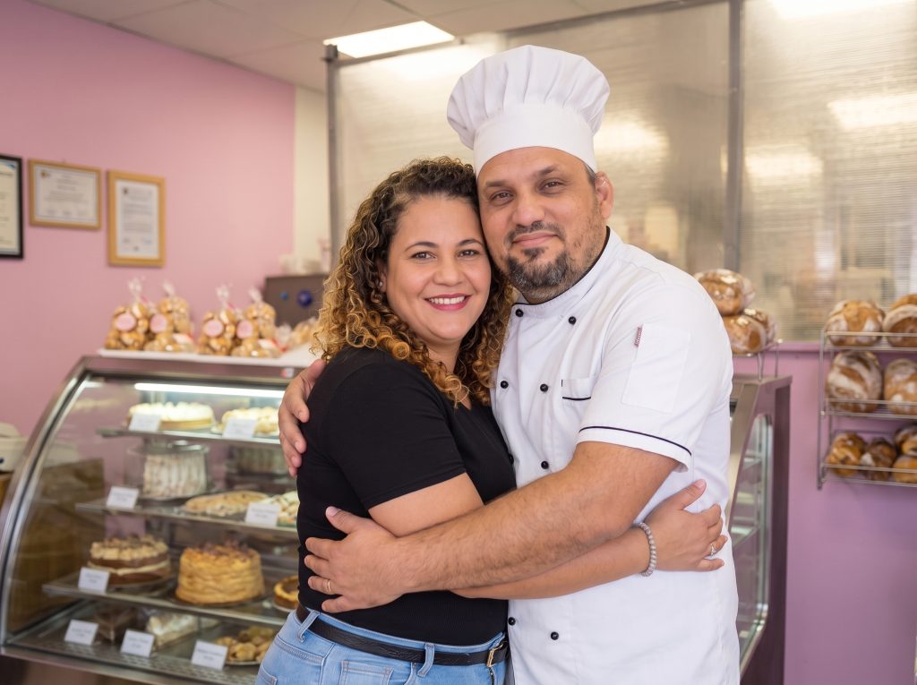 La familia de Azzuca en la pastelería