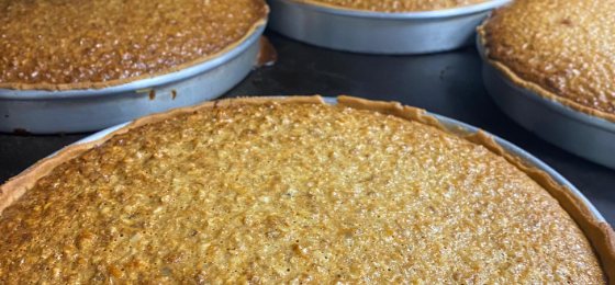 Kuchen de nuez recién salido del horno